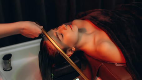 Generation »Head Spa«: Haarpflege beginnt an der Wurzel