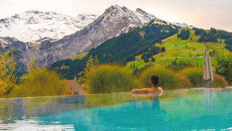 Erholung von der Hitze: Spa-Hotels am Wasser