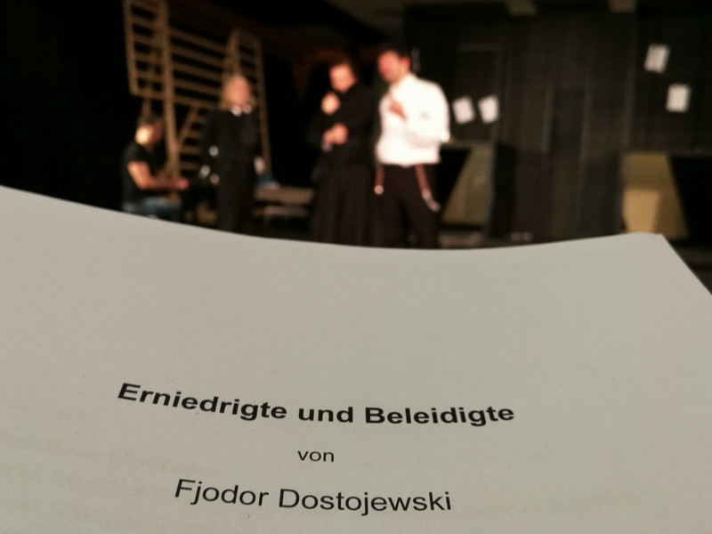 Im März soll „Erniedrigte und Beleidigte“ nach dem dritten Roman Fjodor Dostojewski im Wiener Volkstheater zur Premiere kommen. Die Proben laufen.