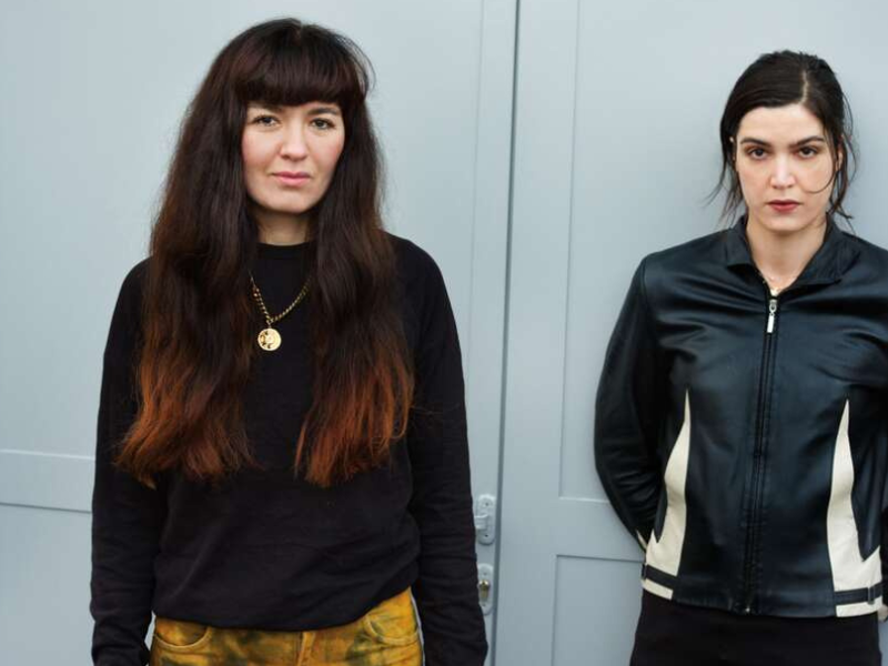 Polly Lapkovskaja und Sophia Burtscher.