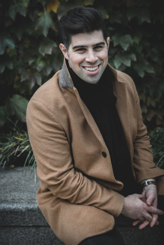 Spannende Umwege: US-Tenor Andrew Morstein tourte einige Jahr mit einer A-Cappella-Gruppe durch die Vereinigten Staaten und Kanada, bis er zur Oper 