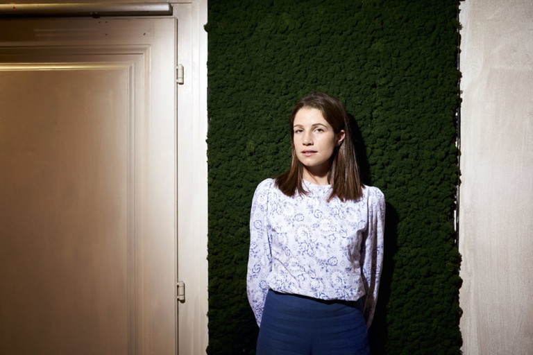 Im „Theatermacher" schlüpft Anna Rieser in die Rolle von Bruscons Tochter. 