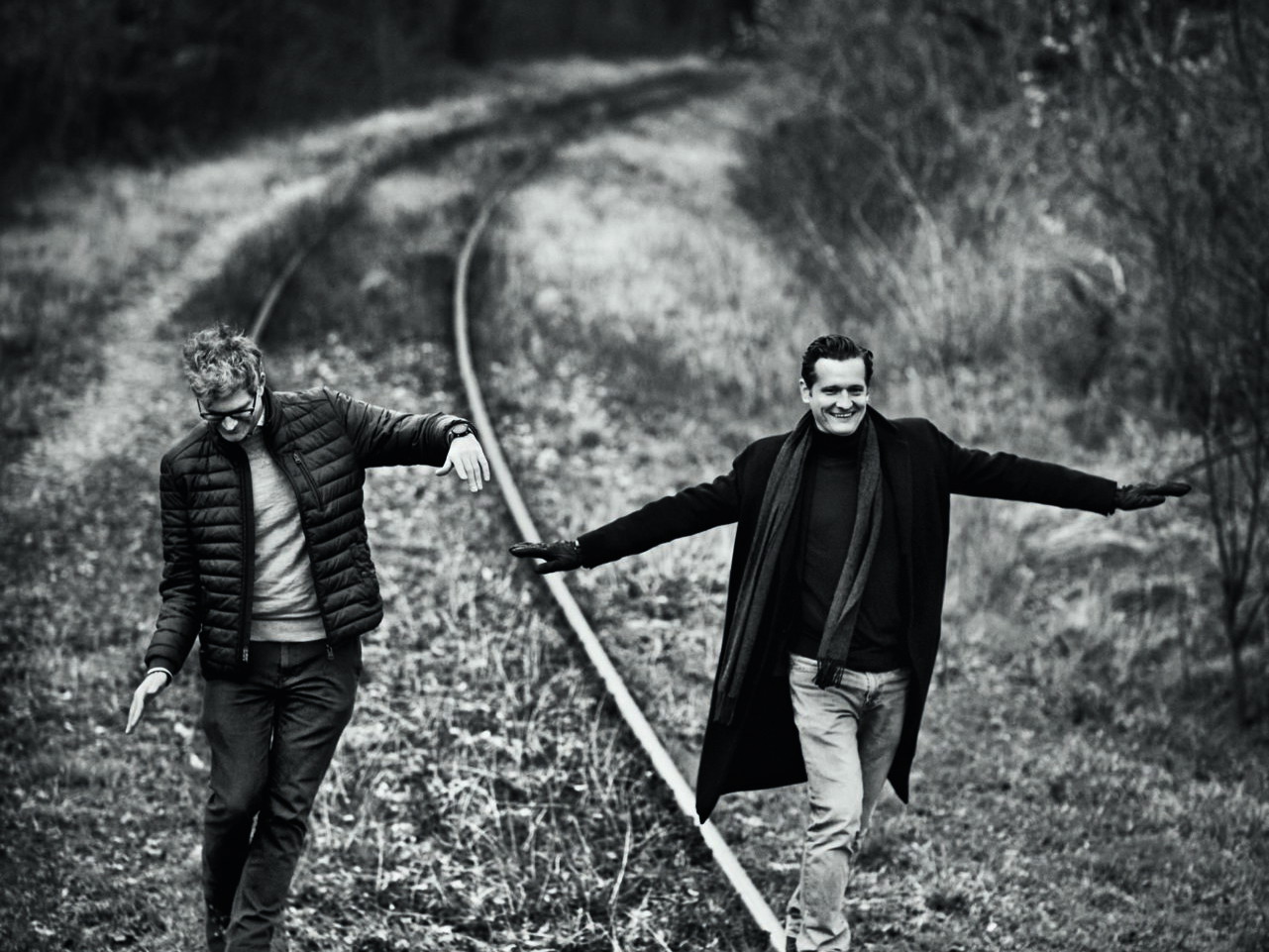 Die Autoren Clemens Pötsch und Felix Metzner zalacke in der Wiener Lobau.