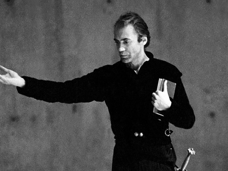 Bruno Ganz als Hamlet,  
Schaubühne am Lehniner Platz im Jahr 1982.