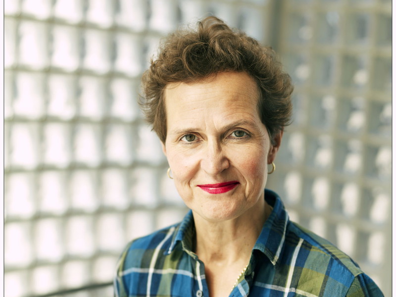 Tonangebend. Als Schlagzeugerin reizt Barbara Frey auch die akustische Dimension von Poes Texten.