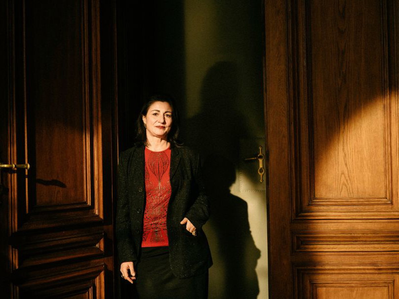 Veronica Kaup-Hasler war Dramaturgin in Basel, bei den Wiener Festwochen und bei den Salzburger Festspielen. Sie hat das Festival Theaterformen (Hannover/ Braunschweig) geleitet und war elf erfolgreiche Jahre Intendantin des Steirischen Herbstes. Seit 2018 ist sie Kulturstadträtin in Wien.