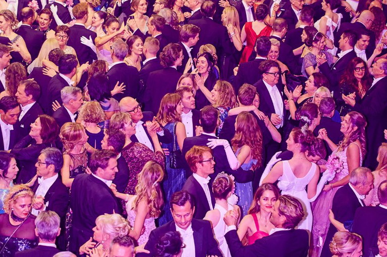 Der Opernball: der Ball der Bälle.