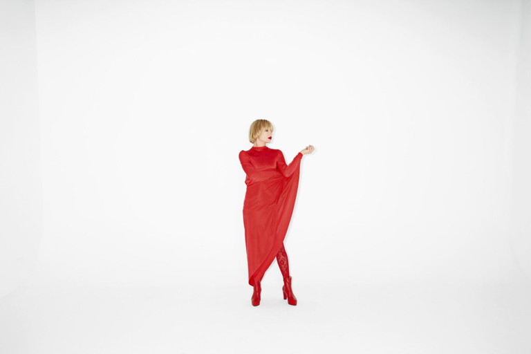 Birgit Minichmayr beim BÜHNE-Fotoshoot mit Lukas Gansterer. 