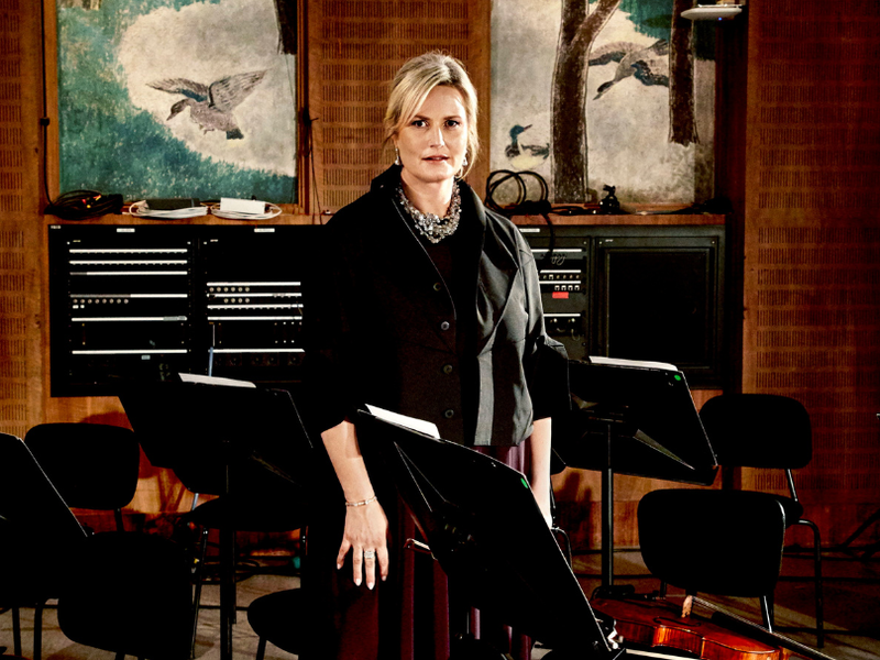 Vielbeschäftigt.
Demnächst singt Nylund Ariadne und Tosca an der Wiener Staatsoper.