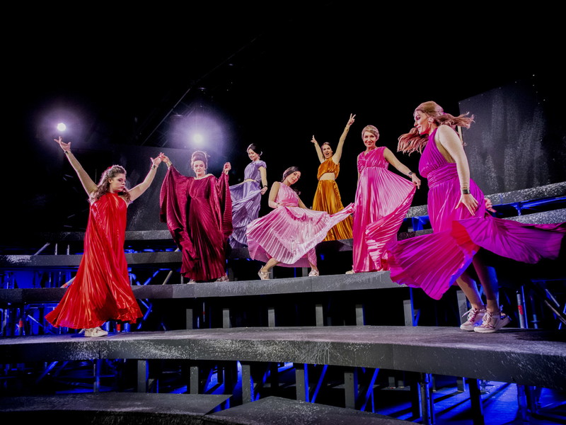 Das Ensemble von „Kassandra und die Frauen Trojas“ in Melk.