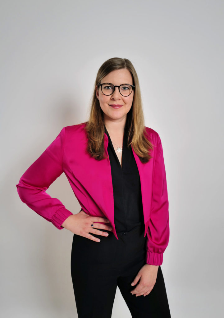 Christina Gegenbauer wurde in in St. Pölten geboren. Sie studierte Theater-, Film- und Medienwissenschaft an der Universität Wien. 2019 wurde ihr der Kulturpreis des Landes Niederösterreich in der Sparte Darstellende Kunst verliehen.
2022 erhielt sie den Ödön-von-Horváth-Preis sowie den Förderpreis für Kunst und Wissenschaft der Stadt St. Pölten.