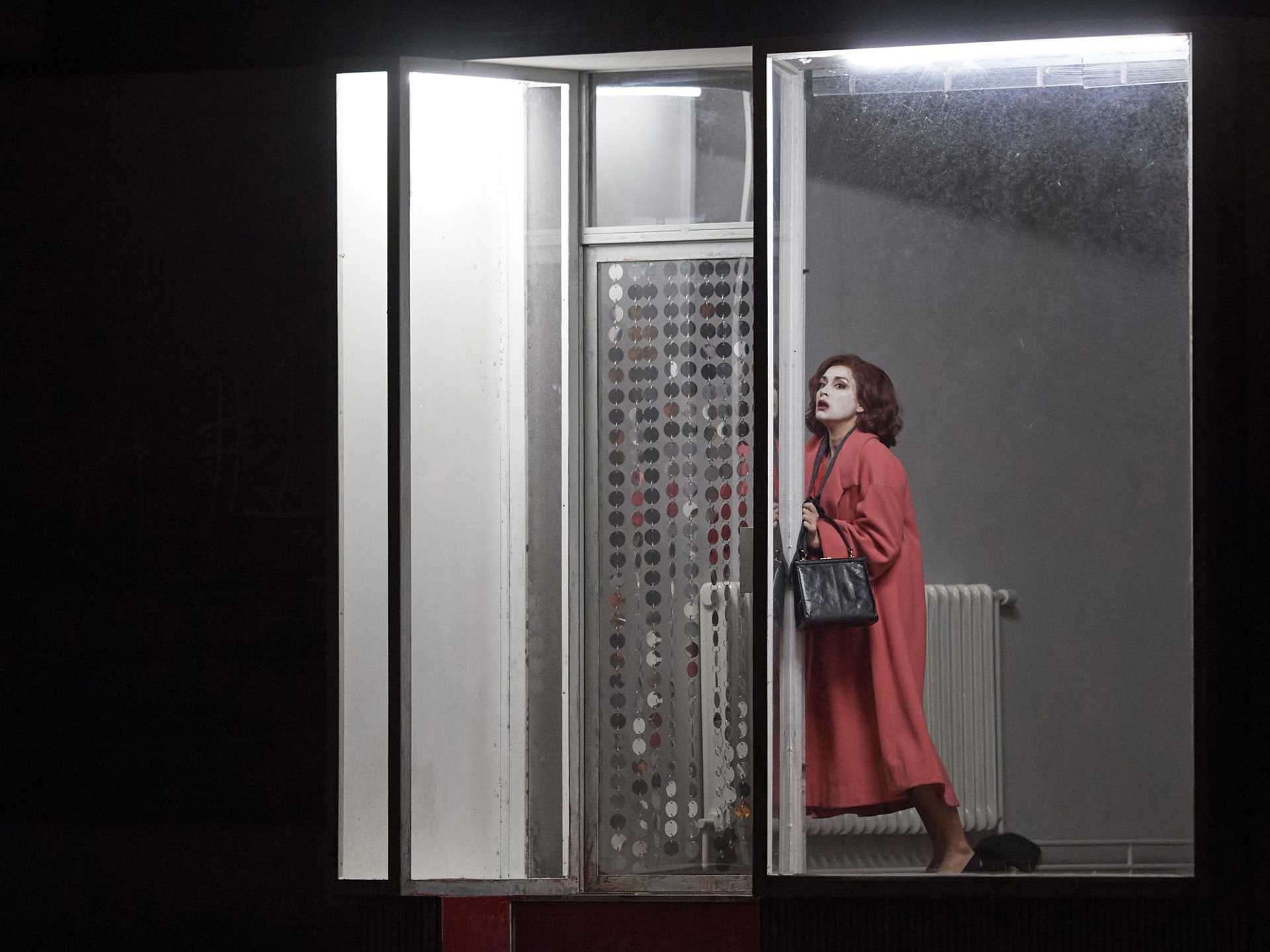 Vera-Lotte Boecker sang in der Inszenierung der Wiener Staatsoper von Hans Werner Henzes „Das verratene Meer" die Rolle der Fusako.