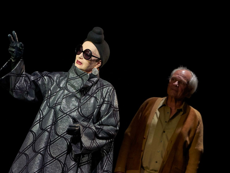 Andrea Jonasson und Michael König in der Inszenierung im Theater an der Josefstadt.