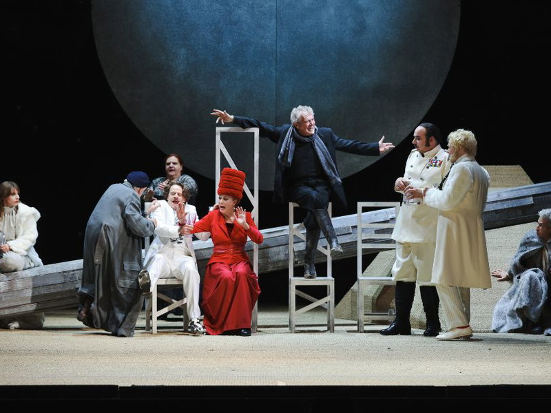 Das Ensemble von „Der Wald“ im Theater in der Josefstadt. 