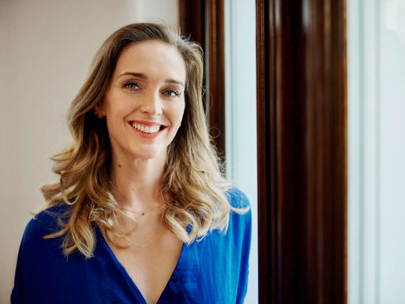 Österreich als Lebensmittelpunkt. Annemieke van Dam lebt mit ihrem Partner, dem Schauspieler Julian Looman, und ihren beiden Kindern in der Nähe von Wien und ist überzeugt: „Wir gehen von hier nicht mehr weg!“