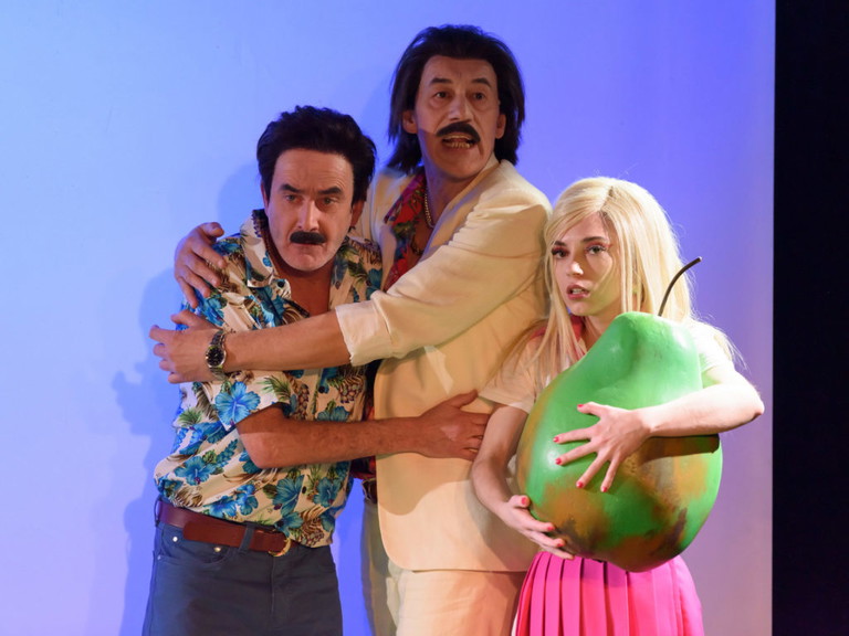 Am 24. Juni ist Teresa Doplers Stück „Unsere blauen Augen“ im Stadttheater Gmunden zu sehen.