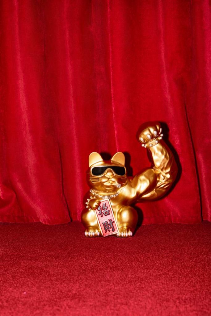 Der Preis. So sieht der Destroy, der wohl begehrteste Theaterpreis im deutschsprachigen Raum, in seiner vollen Pracht aus. Verliehen wird er im Wiener Volkstheater. 