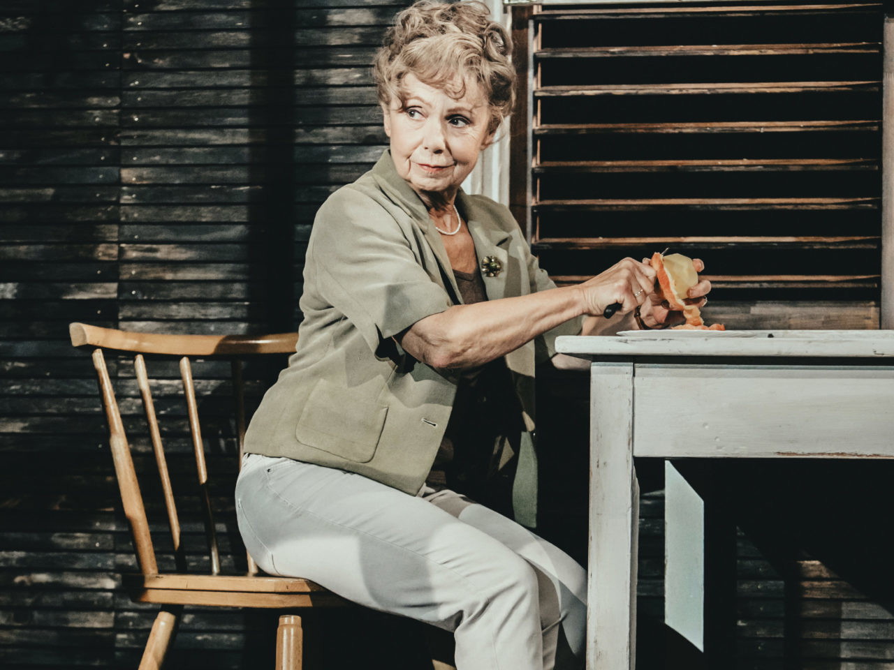 Doris Weiner als Ethel in "Das Haus am See". Damit feierte sie 2017 ihr 40-jähriges Bühnenjubiläum.