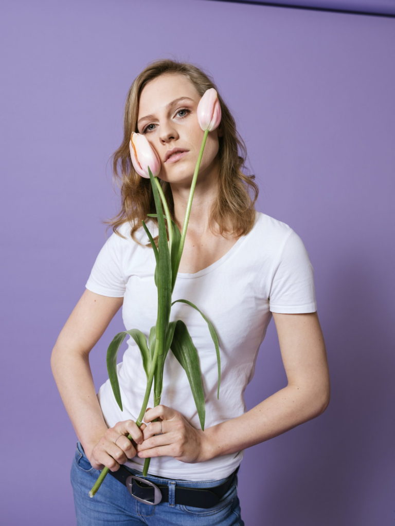 Victoria Hauer ist Wendla. Geboren in Wien, 2022 war sie als „Bester Nachwuchs weiblich“ für den NESTROY nominiert. Ihre letzte große Rolle am TdJ war in „Anne of Green Gables“.