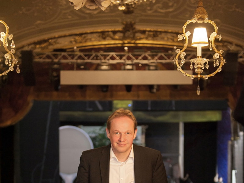 Carl Philip von Maldeghem ist Intendant und Schauspieldirektor des Salzburger Landestheaters.