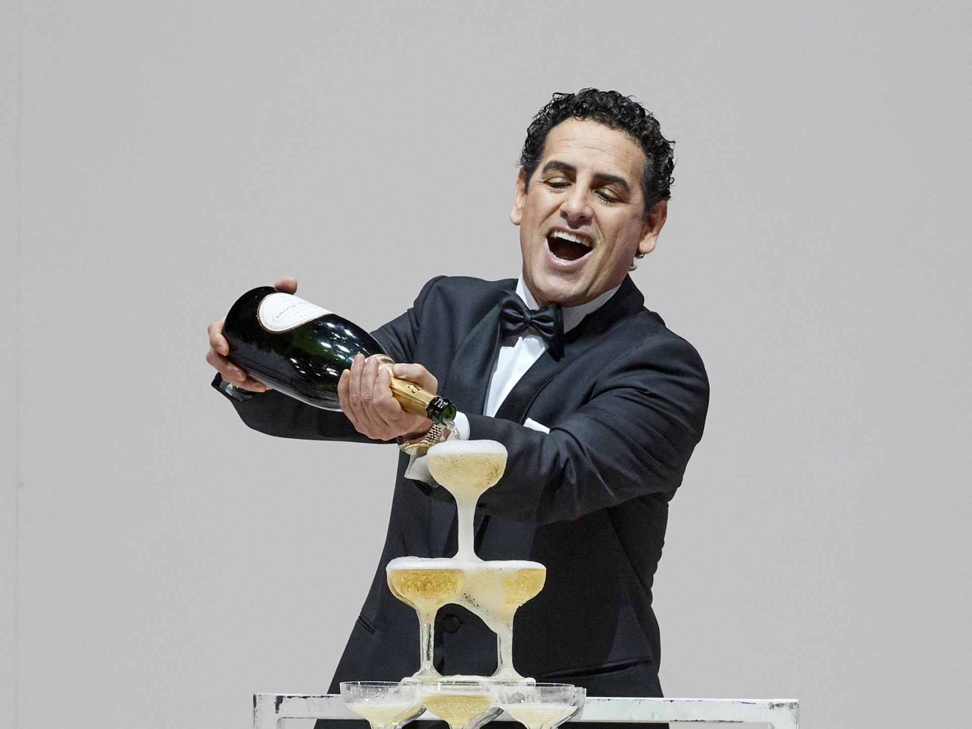 Juan Diego Flórez als Alfredo in La Traviata in der Wiener Staatsoper.