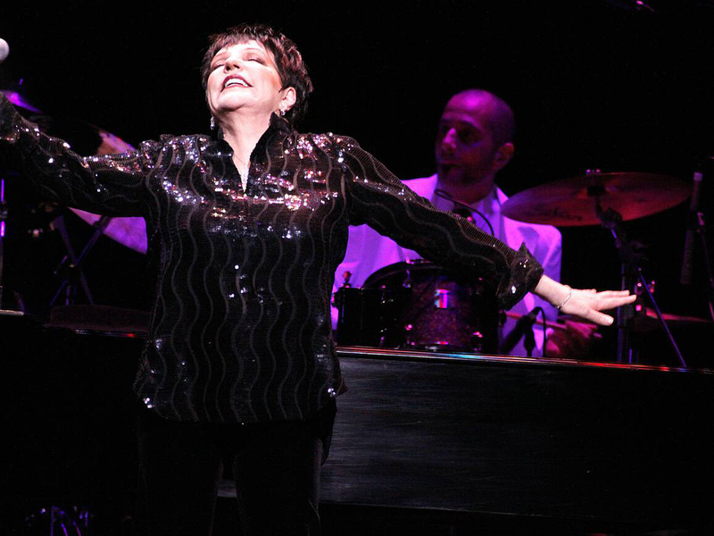 Eine der Größten des Showbiz wird 75. Liza Minnelli - hier während eines Konzerts 2009.