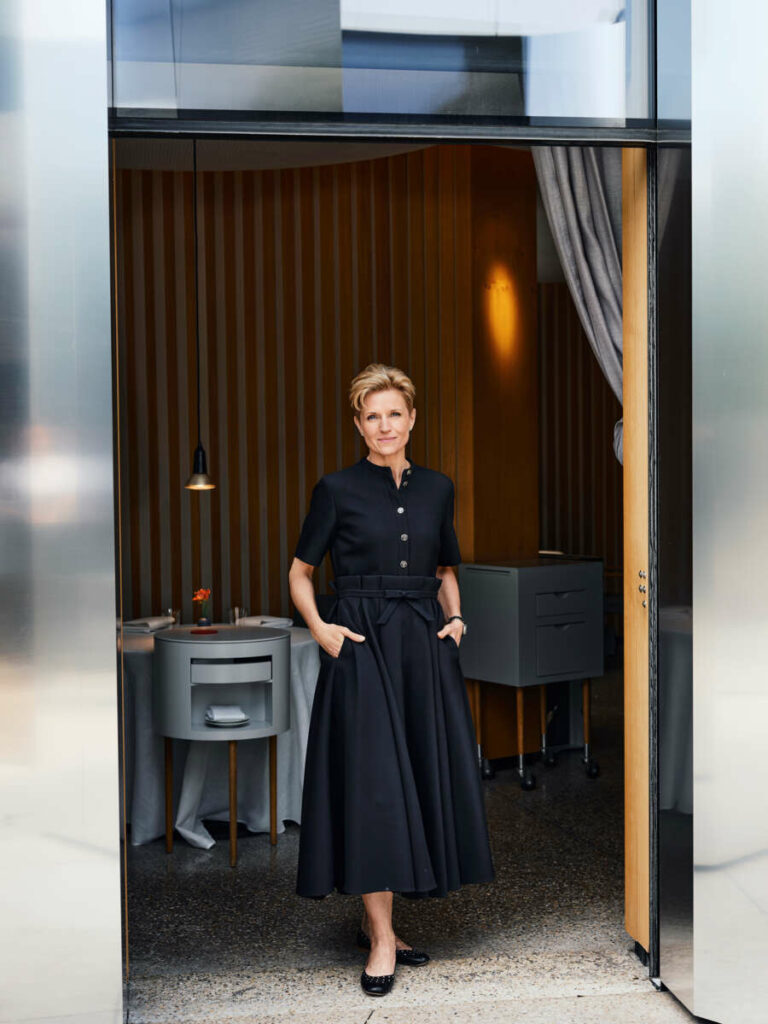 Birgit Reitbauer. Die Chefin des Steirerecks – eines der besten Restaurants der Welt – bringt ihr umfassendes gastronomisches Know-how ein und setzt auf kulinarische Regionalität. 