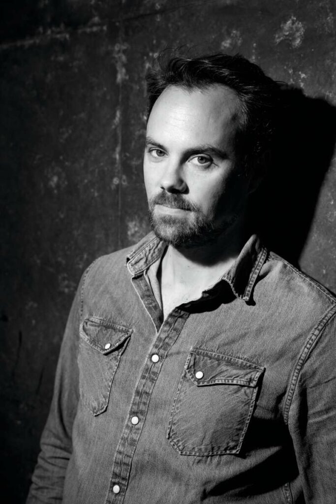 Julien Behr. Der studierte Jurist ch zum Gesang. Am MusikTheater an der Wien war er bereits in „Hamlet“, „Fidelio“ und „Idomeneo“ zu sehen. Nun gibt er Roméo. 
