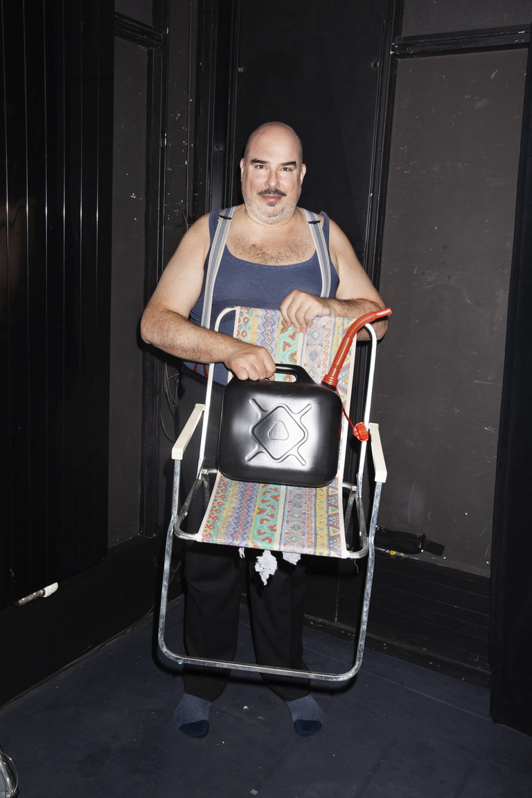 Robert Joseph Bartl als Brandstifter.