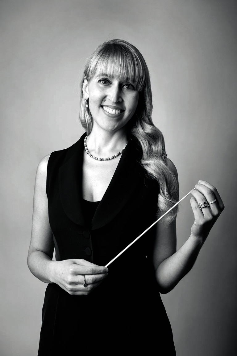 Chiara Cattani. Bei Marianna von Martines’ „Isacco figura del redentore“ übernimmt die italienische Dirigentin und Cembalistin die musikalische Leitung. Regie führt Eva-Maria Höckmayr – für beide das Theater an der Wien-Debüt.