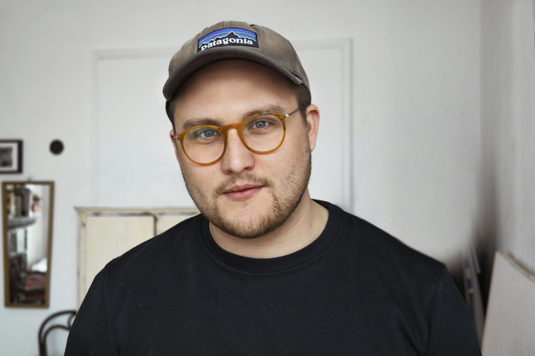 Till Wiebel. Der Autor, Dramaturg und Regisseur wurde für „Funken“ 2021 mit dem  Retzhofer Dramapreis in der Kategorie „Junges Publikum“ ausgezeichnet.