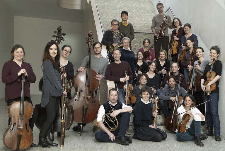 Das L’Orfeo Barockorchester unter der Leitung von Michi Gaigg sorgt für die musikalische Begleitung von „Zaide“ und den Mozart-Sound.