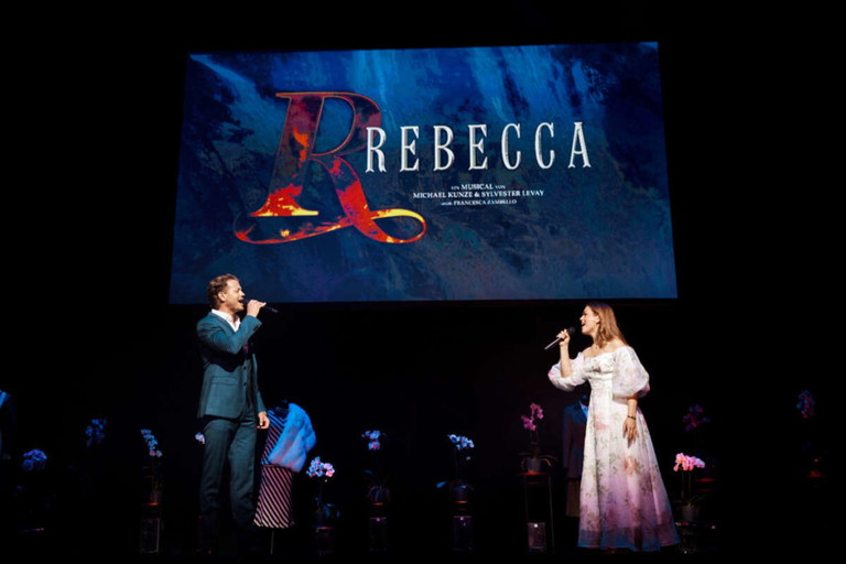 Harmonie in Gesang und Spiel. Bei der Präsentation von „Rebecca“ im Raimund Theater konnte sich das Publikum einen ersten Eindruck davon verschaffen, wie sehr Mark Seibert und Nienke Latten künstlerisch konvenieren. 