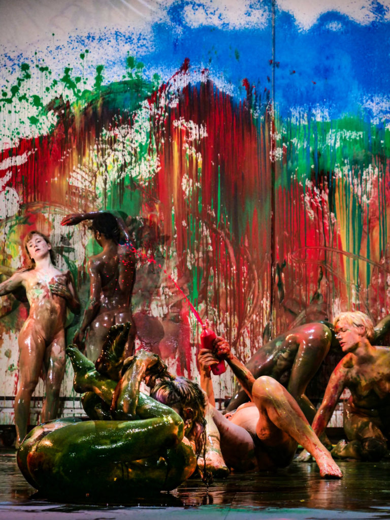 Florentina Holzingers „A Divine Comedy" wird am 22. und 23. Oktober. in der Halle E gezeigt.