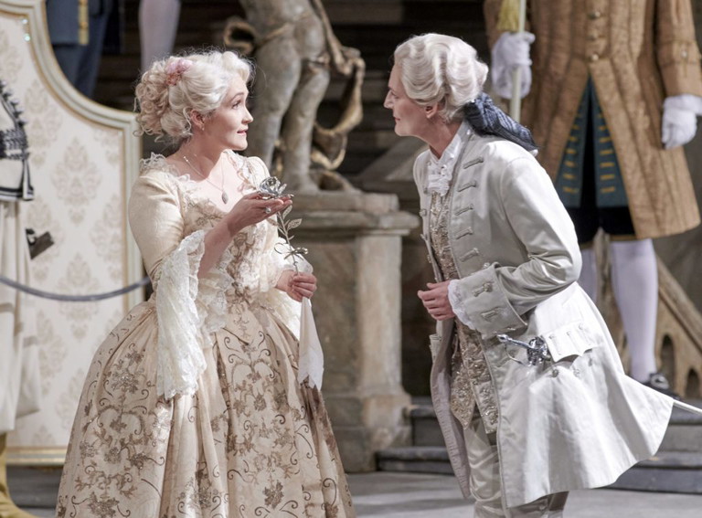 Die Premiere des „Rosenkavaliers" findet in der Wiener Staatsoper wieder ohne Publikum statt. Dafür wird die Oper ab 18 Uhr im Livestream gezeigt.