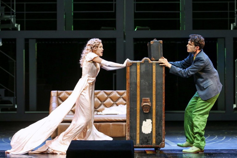 „3:1 für die Liebe“ hieß das Stück bei der Uraufführung. In der Volksoper steht es als „Roxy und ihr Wunderteam" am Programm. 