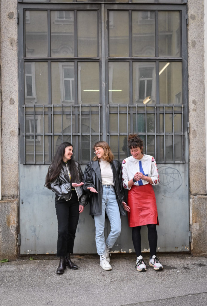 „Magie“ lautet das Motto, das sich Julia Ransmayr, Anja Lang und Sara Ostertag für Schäxpir 2023 überlegt haben.
