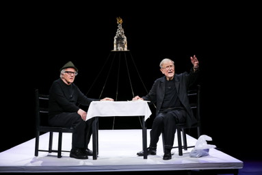 Schnell erklärt: Was machen Dramaturg*innen eigentlich?