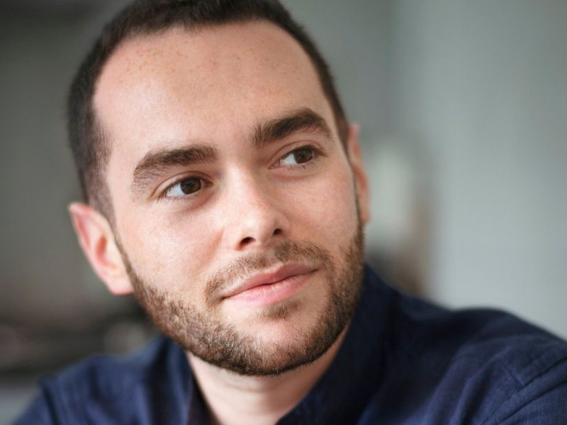 Ben Glassberg ist ab 1. Jänner 2024 der neue Musikdirektor der Wiener Volksoper.
