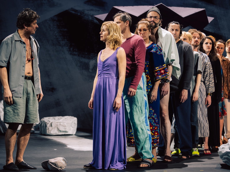 Das Ensemble von „Sommergäste“ im Theater in der Josefstadt.
