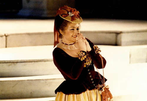 Gruberova in Ariadne auf Naxos.
