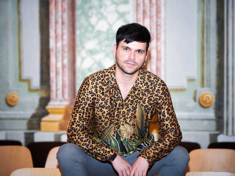 Zum viertel Mal führt Richard Panzenböck bereits bei der Opernproduktion des Klassikfestivals Schloss Kirchstetten Regie. 