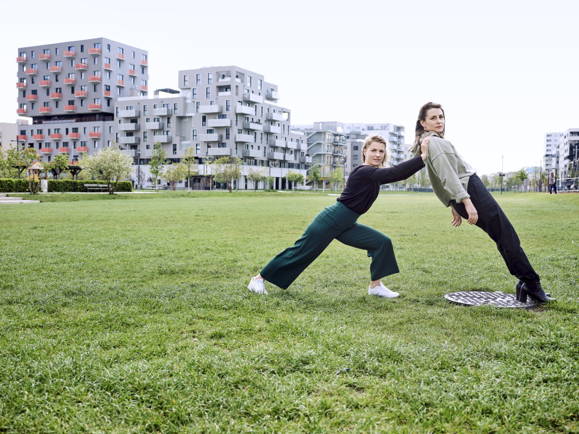 Julia Weingartner uber im Helmut Zilk-Park im neuen Sonnwend-Viertel in Wien-Favoriten.