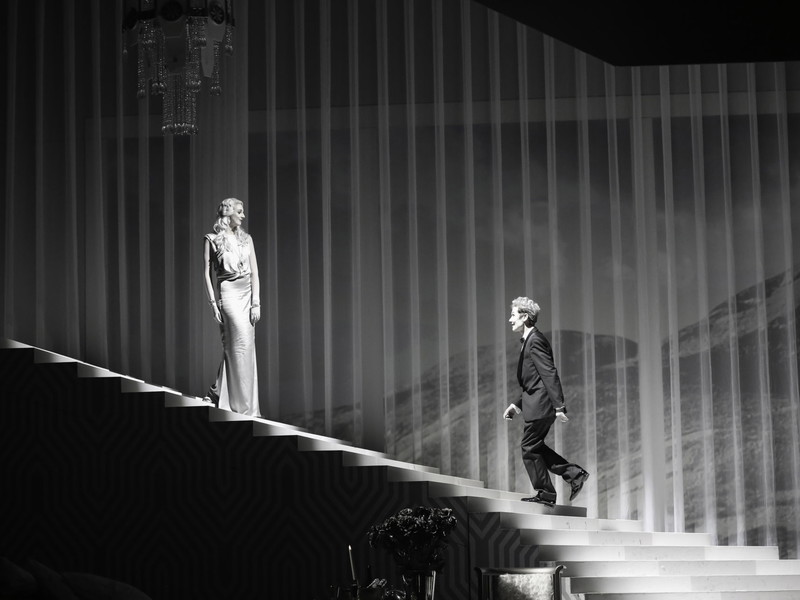Andreas Bieber als Axel Swift und Bettina Mönch als Gloria Mills in der Operette „Axel an der Himmelstür".
