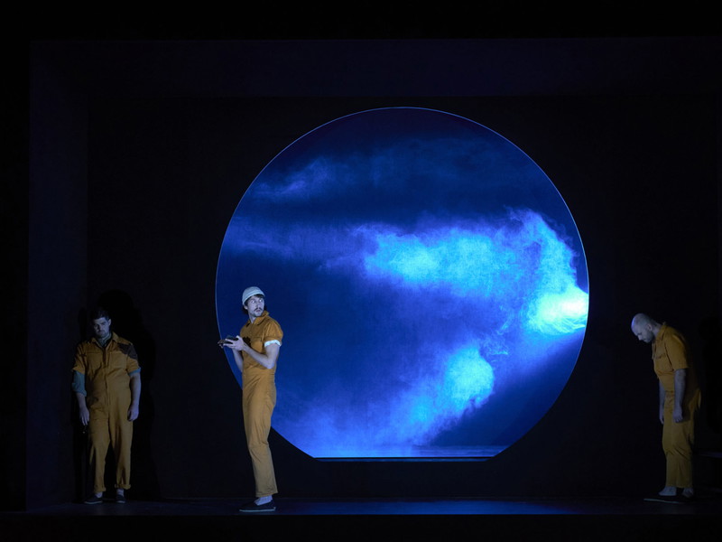 Andrew Morstein, Johannes Schwendinger und Timothy Connor auptrollen von Peter Maxwell Davies Oper „The Lighthouse" zu hören.