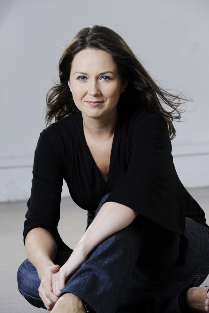 Die russische Sopranistin Svetlana Aksenova debütiert als Varieté­künstlerin Zazà im Theater an der Wien.