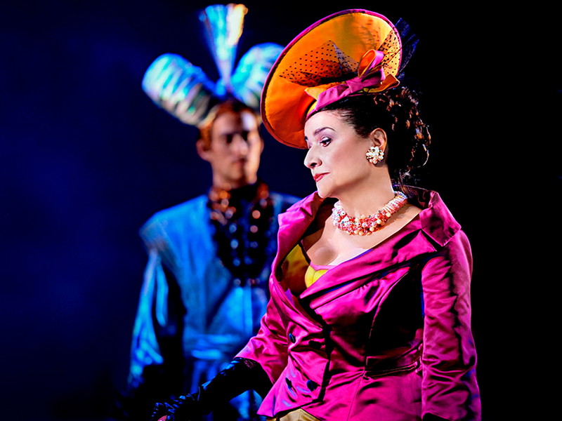 Cecilia Bartoli als Donna ­Fiorilla in Gioachino Rossinis „Il turco in Italia“. 