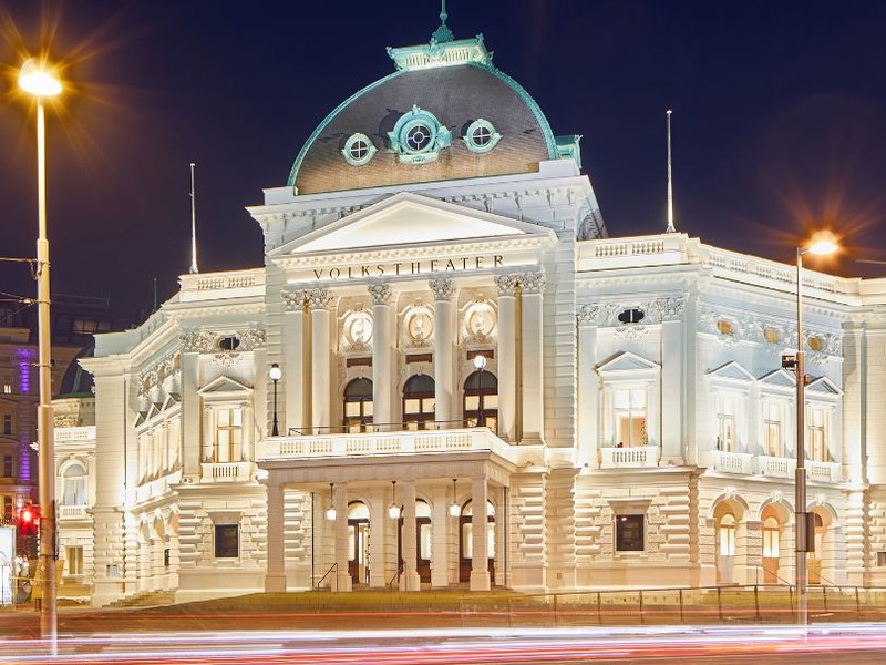 Das neu renovierte Volkstheater in Wien. 