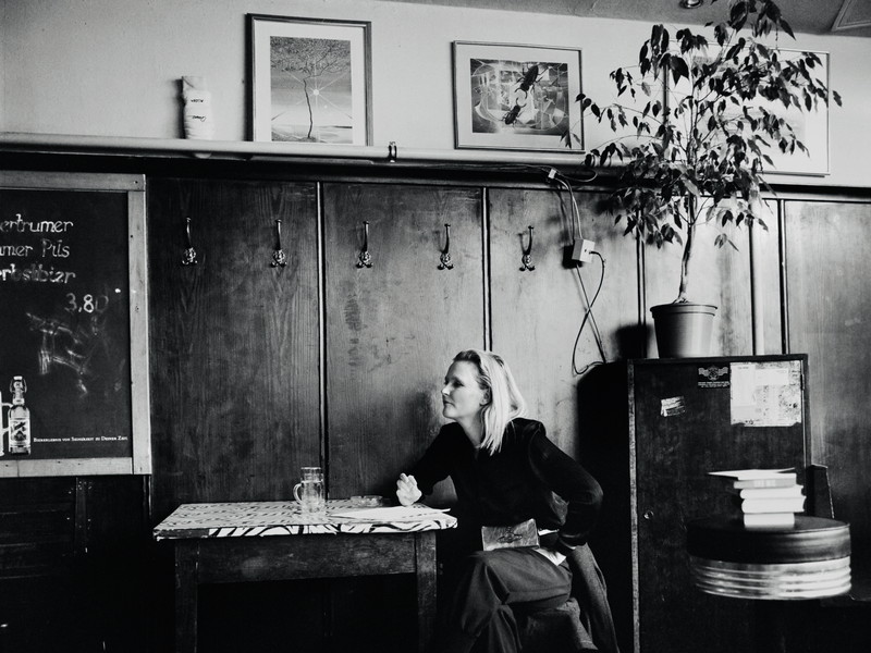 An bestimmte literarische Traditionen oder Strömungen möchte Lydia Haider mit ihren Texten nicht anknüpfen. Ihr zweiter für das Volkstheater geschriebene Theatertext bewegt sich an der Schnittstelle von Text und Musik. 