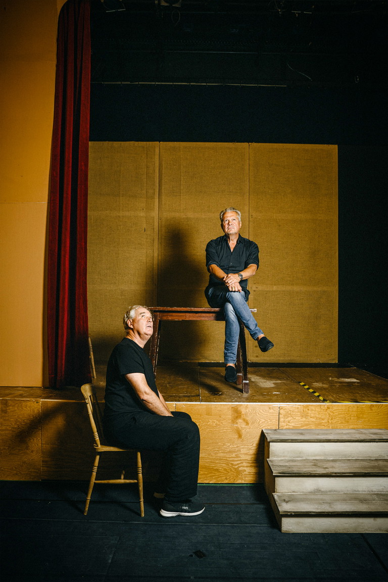 Josefstadt-Direktor Herbert Föttinger und Ex-Burgtheater-Direktor Martthias Hartmann auf
der Probebühne der Josefstadt. Föttinger spielt den Theatermacher Bruscon und Hartmann
ist sein Regisseur.